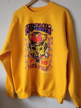 Wu Tang Vintage Inspired SweatShirt SIZE L
